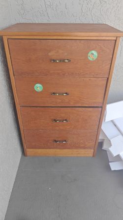 4-Drawer Wooden Dresser