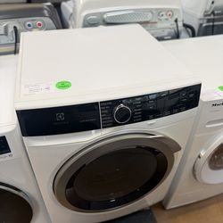 Electrolux 24” washing machine