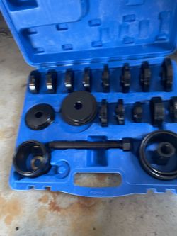 ATPEAM 24pc Wheel Bearing Press Kit, Bearing Removal & Installation Set Universal Bushings