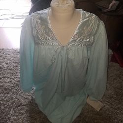 Beautiful brand-new robe