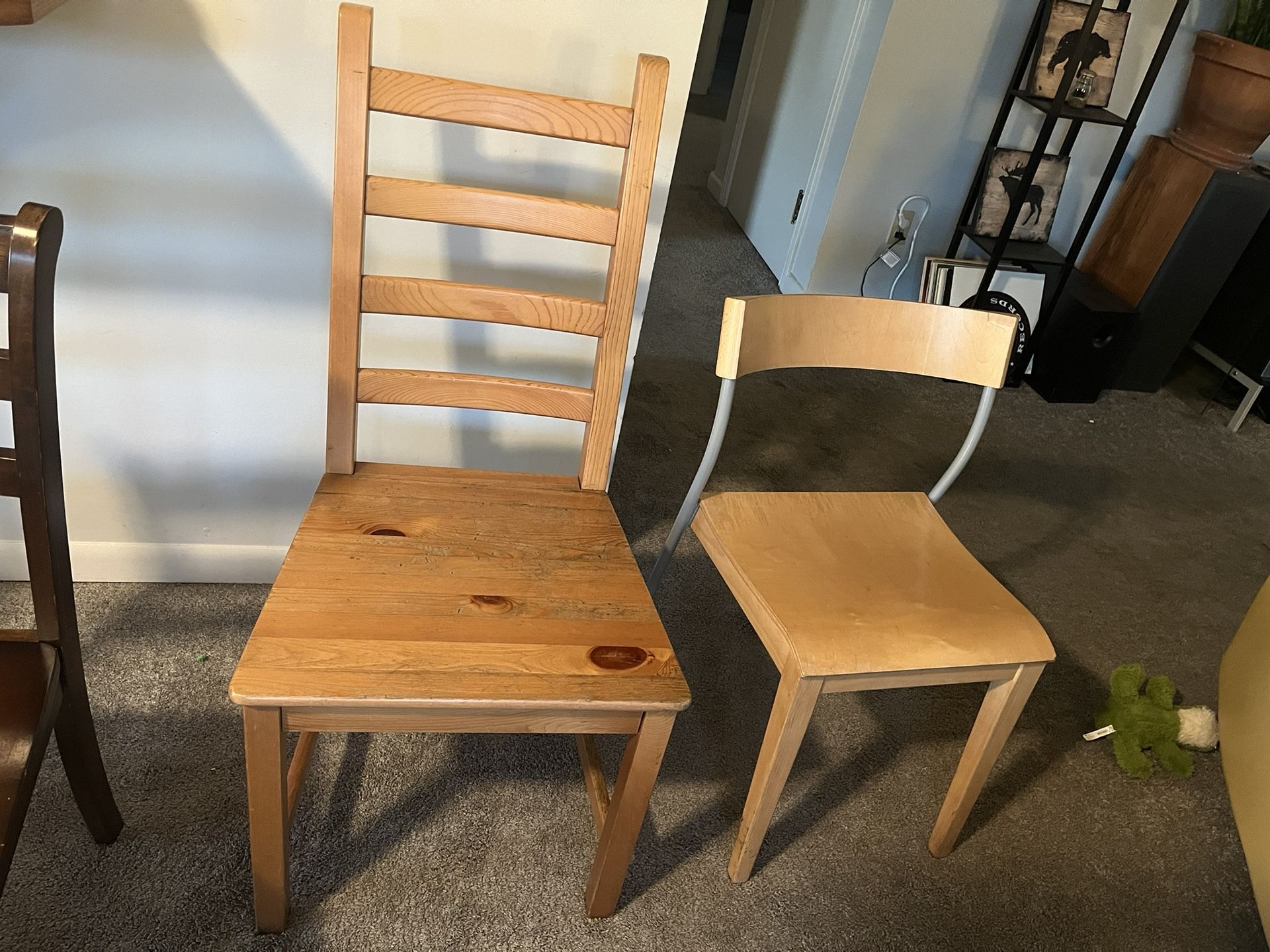 Free Chairs