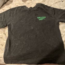 Gallery Dept Shirt Large
