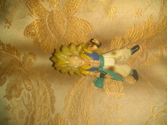 Super Saiyan 3 gotanks figure