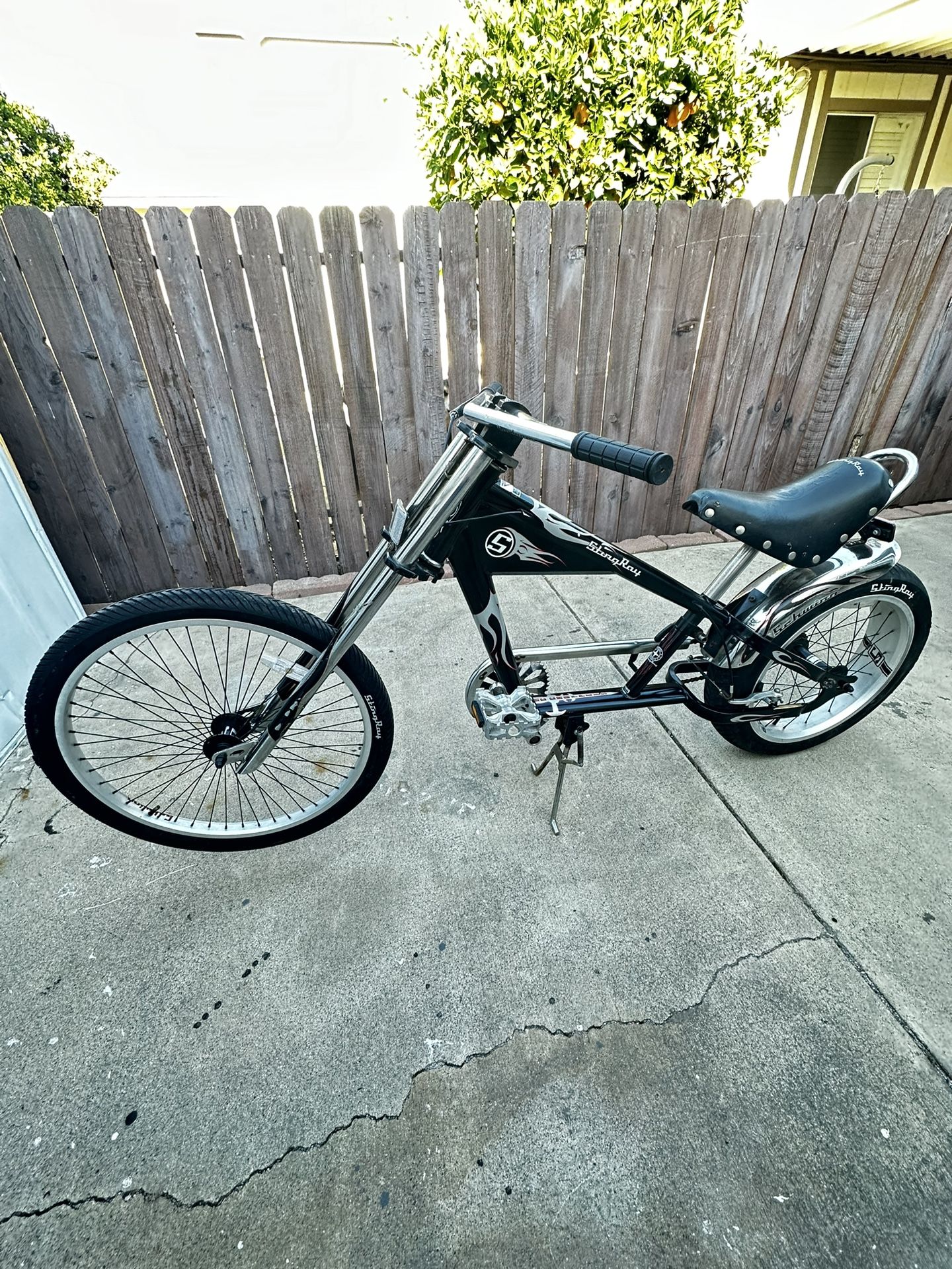 Adult Size Schiwnn Stingray Chopper Bike