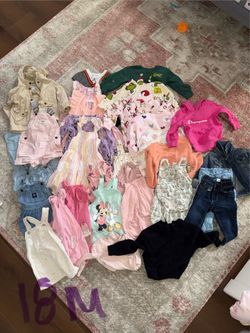 Girl clothes 18 months (price for the whole bundle)