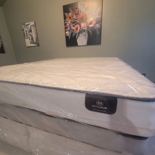 ππ€πSleep like royalty on the Serta SleepTrue Innerspring King Size Mattress for just $275!π°π