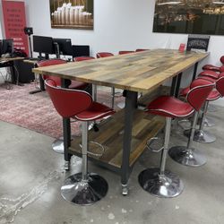 Vari Desk Table