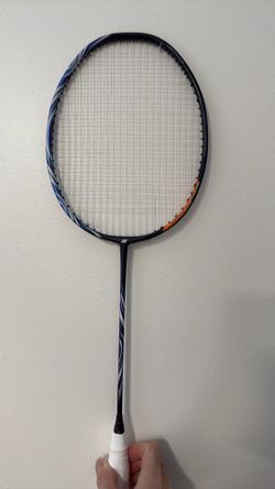 Yonex Astrox 100zz Badminton Racket