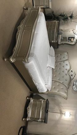 Angelina Silver Sleigh Bedroom Set [FREE CHEST] - New