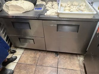 Commercial refrigerator FREE