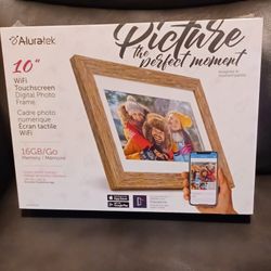 Digital Photo Frame 