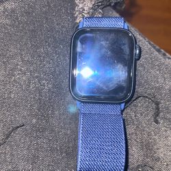 Apple Watch SE 2 Gen 