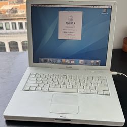 Working iBook G4, 14”, 55GB Drive, 512 RAM