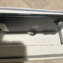 IPHONE 16 Brand New Unlock 