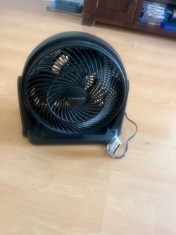 Hampton bay 11” fan