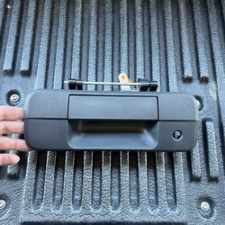 Toyota Tundra Tailgate handle