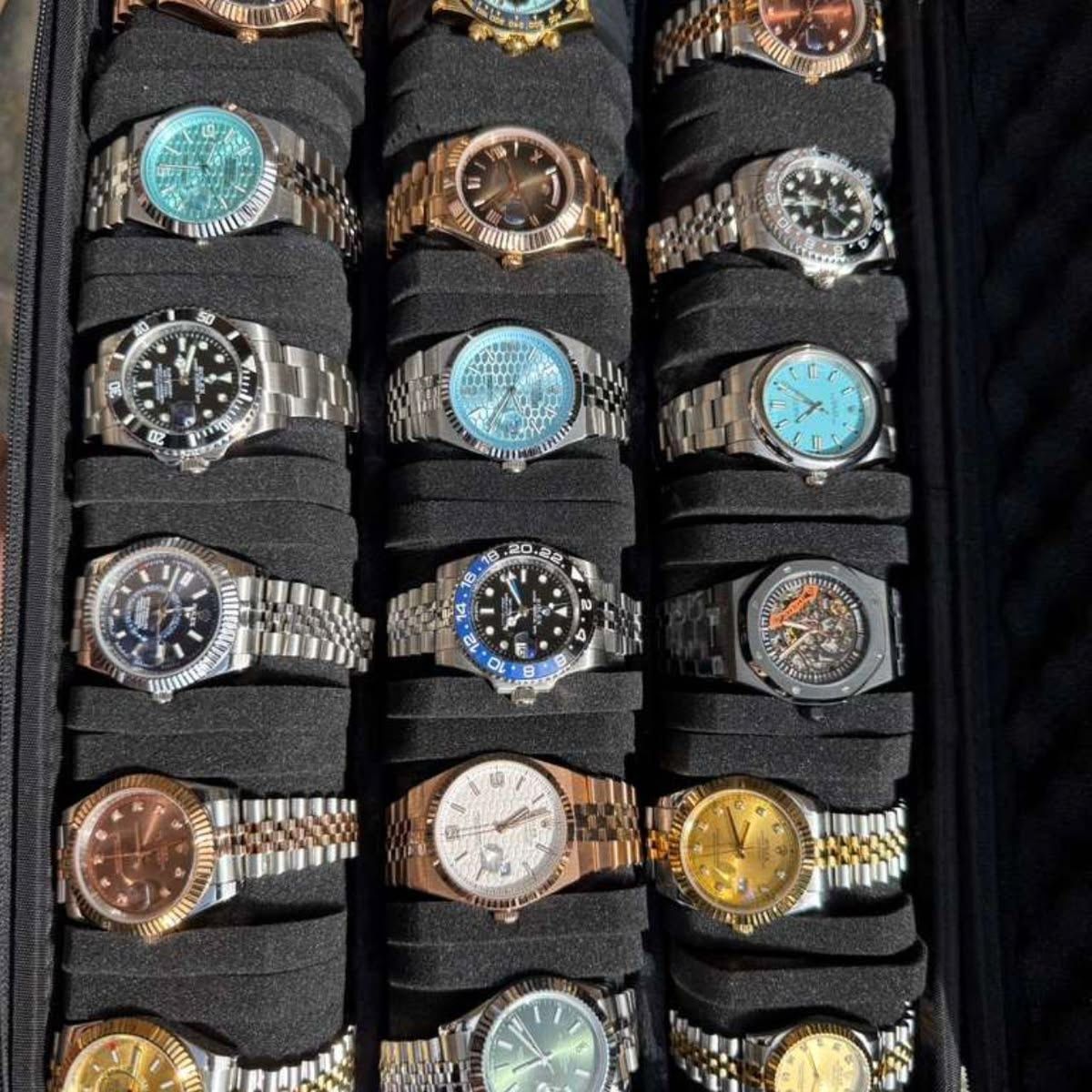 Watch Vendor
