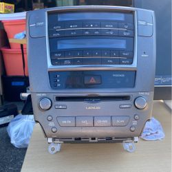 Lexus 2is Stock Stereo 2008-2013