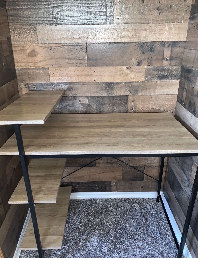 Desk/Vanity