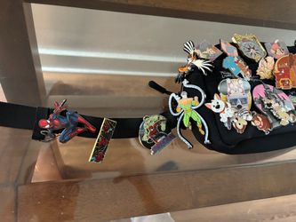 Disneyland pins
