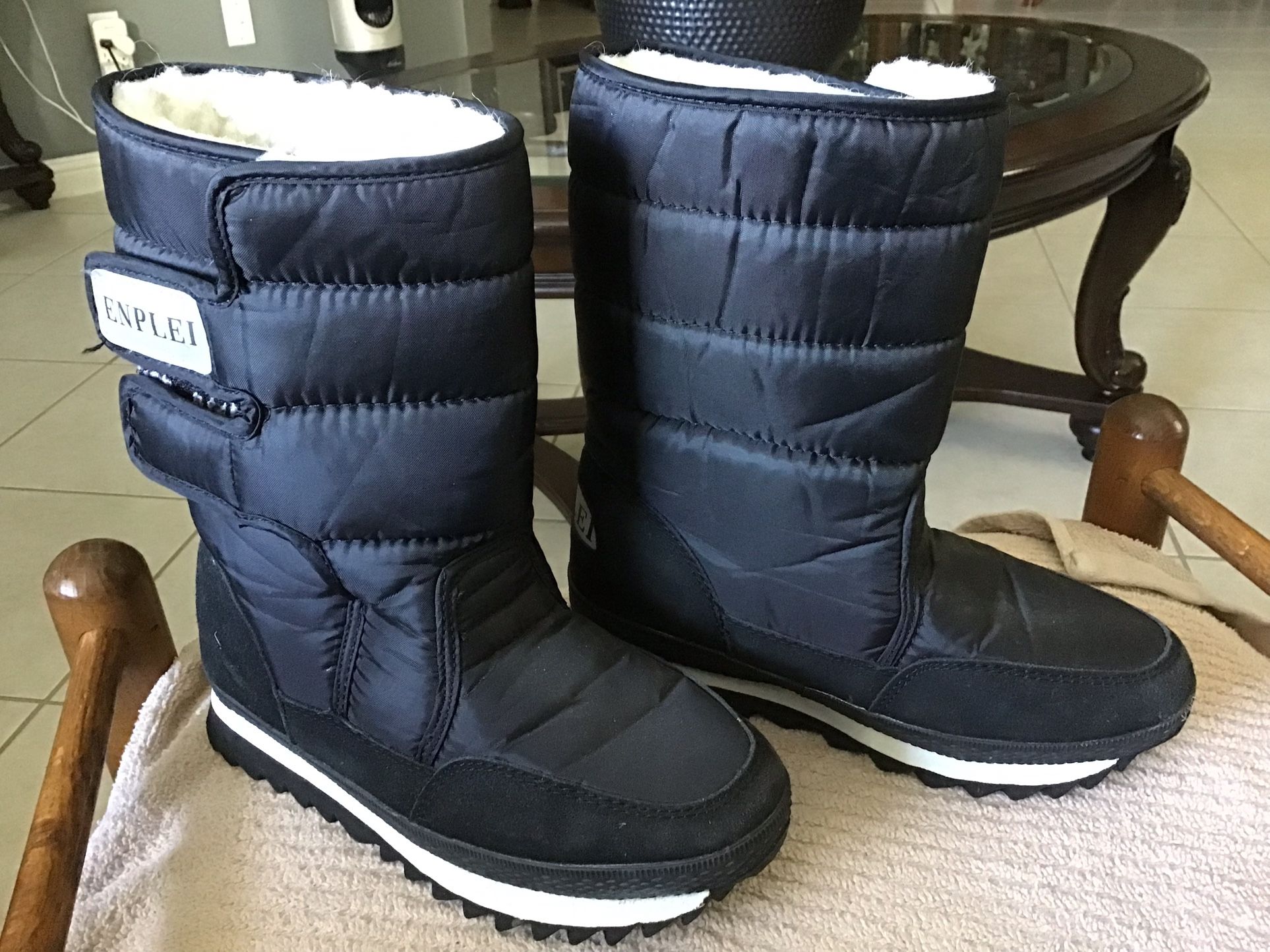 Enplei Snow Boots