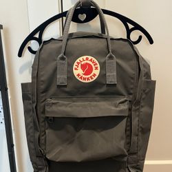 Fjallraven Kanken Backpack