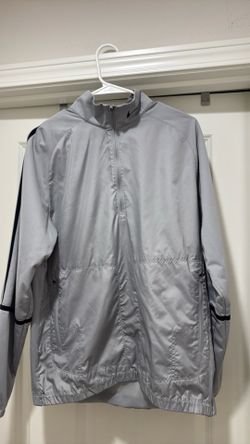 Men’s Nike golf half zip pullover ***Size Medium***