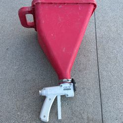 Hopper Gun