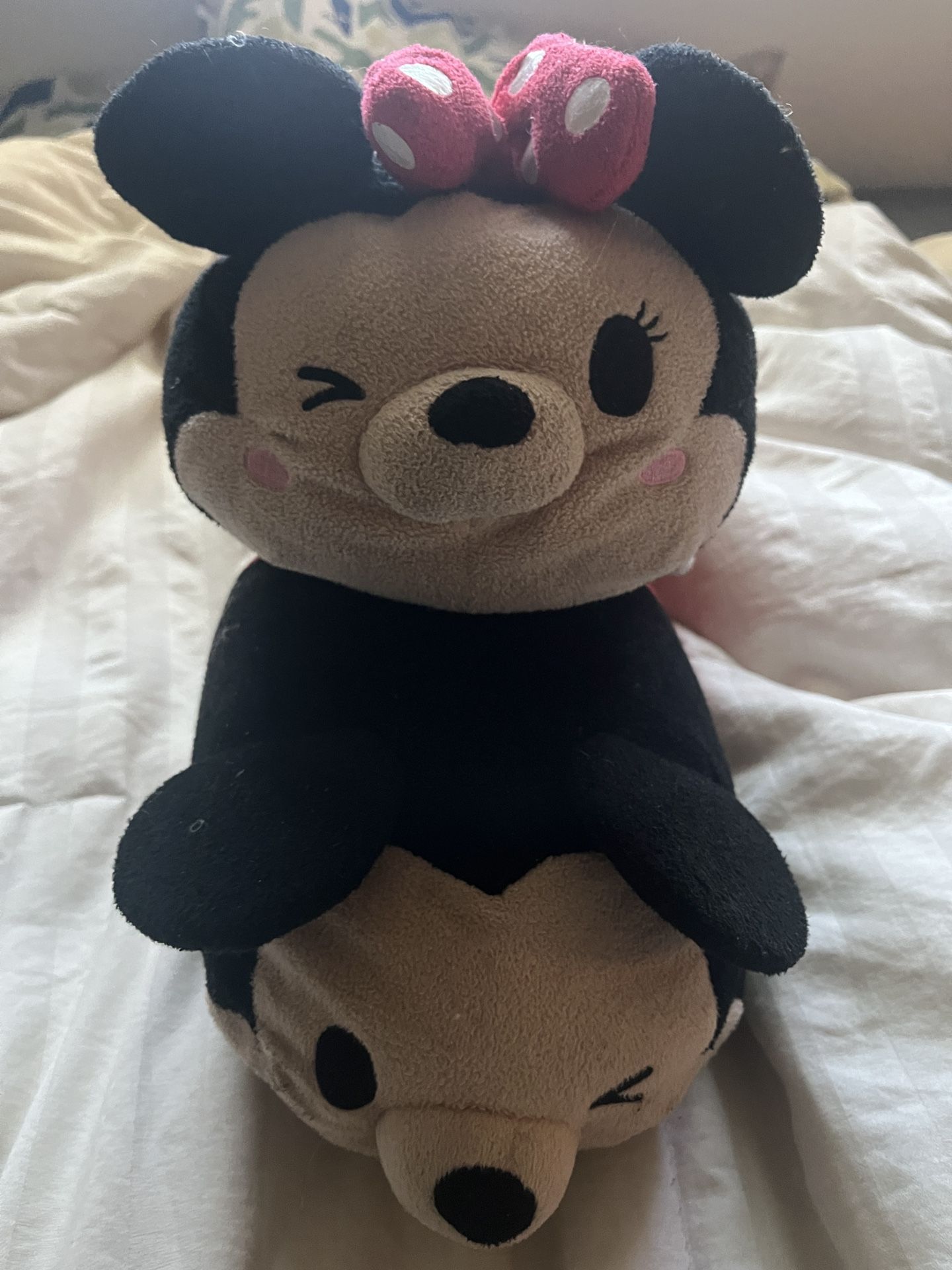 Disney Store Minnie Mouse Tsum Tsum Large Stackable 16” Plush Stuffed Toy
