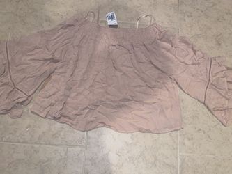FOREVER 21 off shoulder top