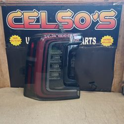25 26 Volvo EX90 LH Tail Light LED OEM. 