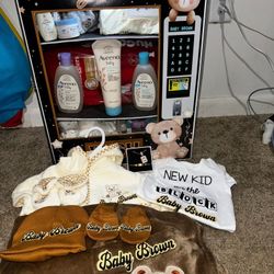 Gift "Basket" VENDING MACHINE