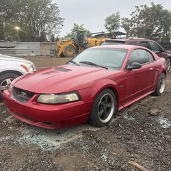 2000 Ford Mustang Part Out 0214
