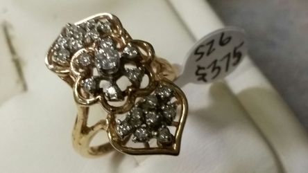 14 karat gold with authentic diamonds size 6 Ring