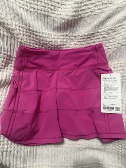 Lululemon Hot Pink Size 2 Pace rival NWT