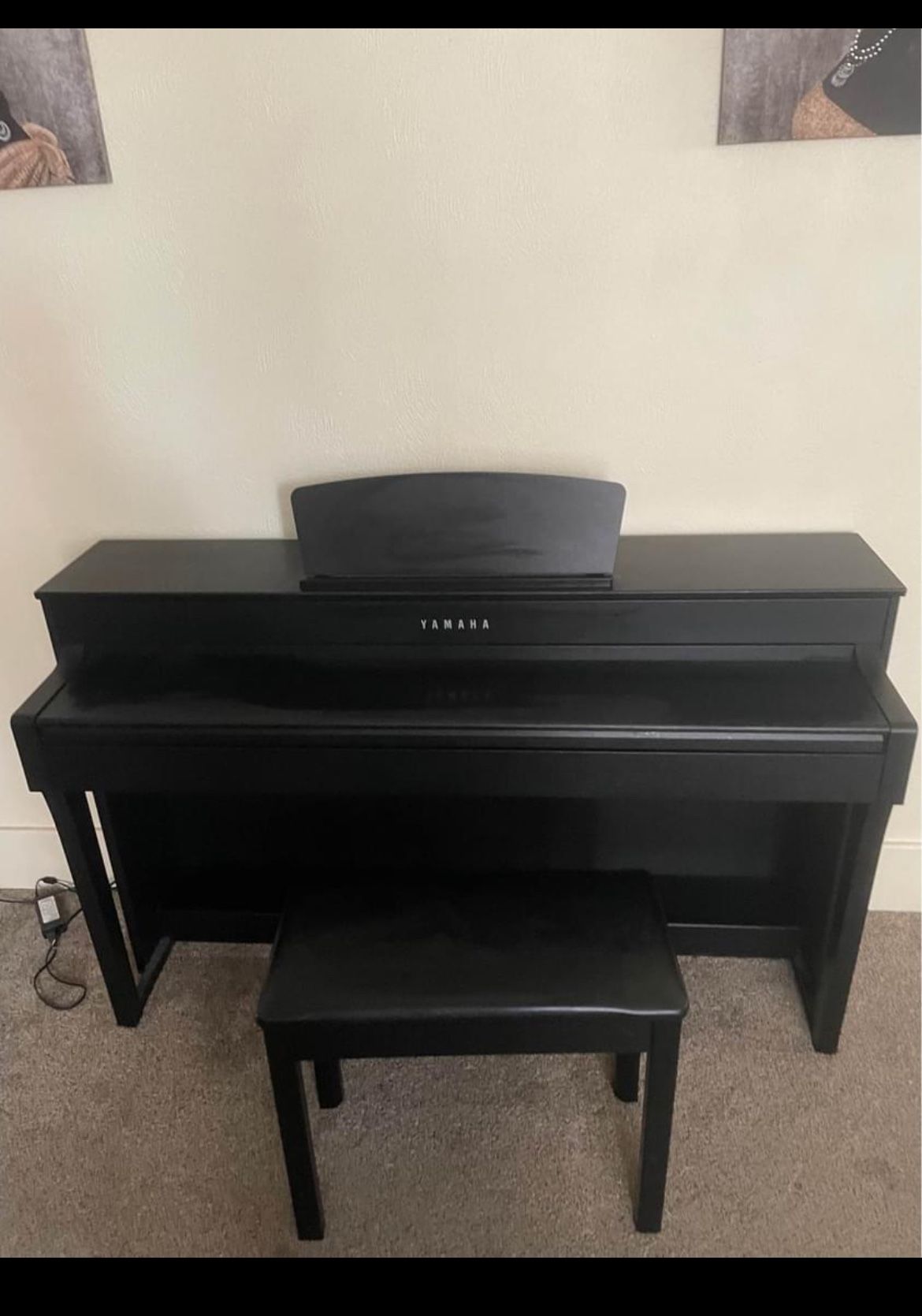 Yamaha Arius YDP - 184 Traditional Console Piano