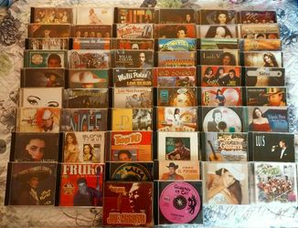 LARGE LOT OF ORIGINAL CDS FROM YOUR FAVORITE ARTISTS TOGETHER $120 Oh Best Offer