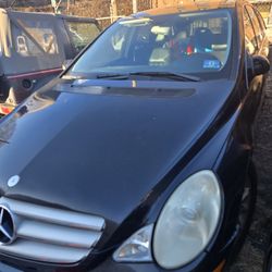 LX570