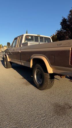 1985 "Bullnose" 4x4 Extended Cab with the legendary 6.9L diesel