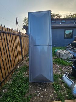 Metal coffin