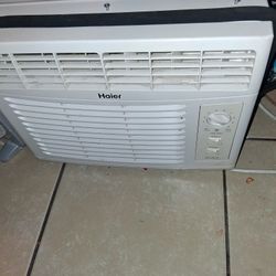 Haier AC  Small Unit