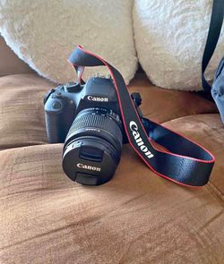 Canon Camera T5