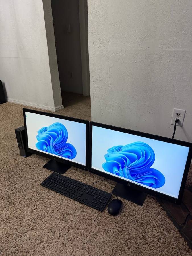 i5 Dell Optiplex 9020 Desktop Computer System with Dual 24” Monitors 