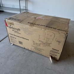 Storkcraft Hoop Glider & Ottoman