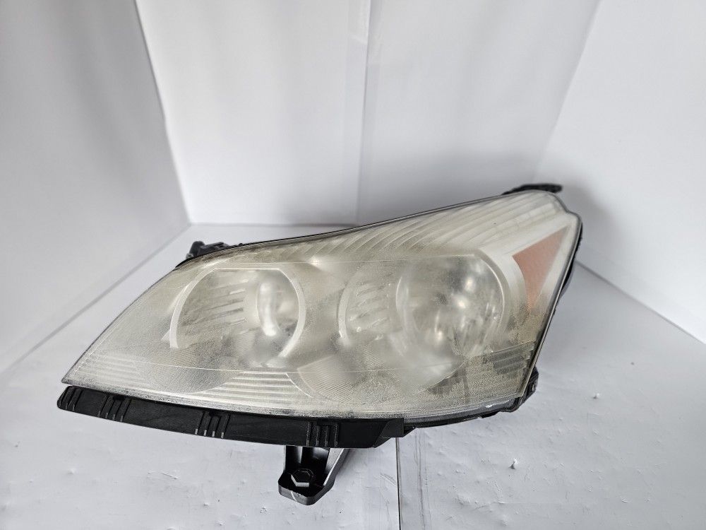 2009-2012 OEM Chevrolet Traverse Halogen Headlight Left Driver Side