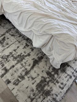 8’x11’ area rug