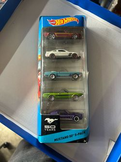 HOT WHEELS MUSTANG 5 PACK 50 YEARS