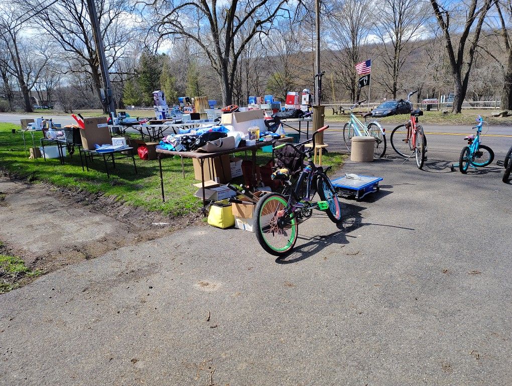 Yard Sale.