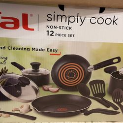**Brand New T fal 12 Piece Cooking Set 