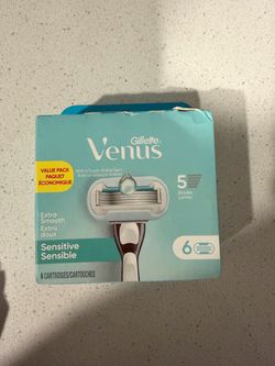 Gillette Venus Extra Smooth Sensitive Razor Cartridges 6-Pack
